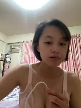 Snapshot of ladypaggy chatting on 05/23/26, 05:17 ladypaggy online show from 05/23/26, 05:17