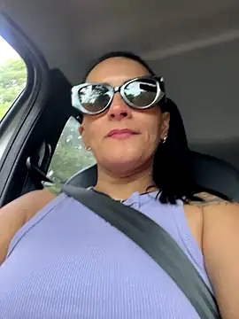 Sara Charmy online show from 11/02/25, 09:17