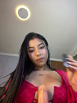 i sabella 25 online show from 04/16/26, 05:52