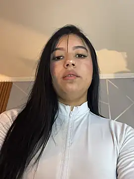 i sabella 25 online show from 04/29/26, 05:44