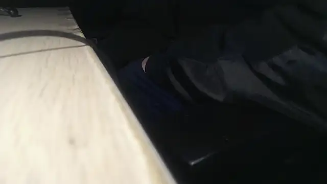 Snapshot of GreekDaddyNickOfficial chatting on 03/03/25, 10:20 GreekDaddyNickOfficial online show from 03/03/25, 10:20