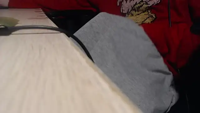 Snapshot of GreekDaddyNickOfficial chatting on 03/07/25, 11:27 GreekDaddyNickOfficial online show from 03/07/25, 11:27