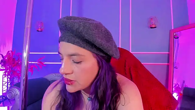 TaraTaylorr online show from 02/07/26, 03:21