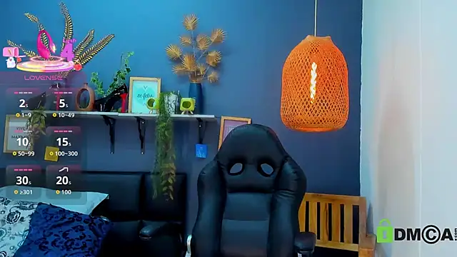 yessila parker online show from 03/16/26, 09:35