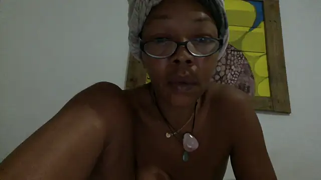 Ladyzee25 online show from 09/19/25, 02:46
