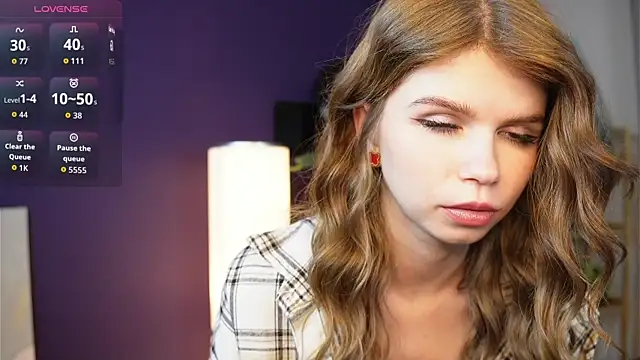 AmityDilley online show from 10/09/25, 06:33