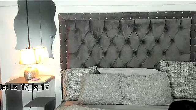 lizzthom online show from 02/23/26, 07:11