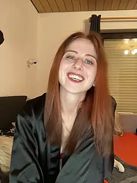 Snapshot of SweetSeraphine chatting on 03/05/25, 05:08 SweetSeraphine online show from 03/05/25, 05:08