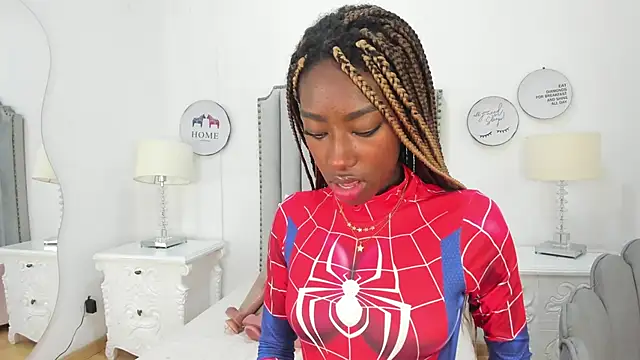 SamantaMarquez online show from 10/11/25, 07:34