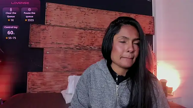 Fernanda liie  online show from 07/15/26, 12:10