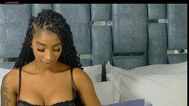 Snapshot of Angelesmith1 chatting on 03/03/26, 03:07 Angelesmith1 online show from 03/03/26, 03:07