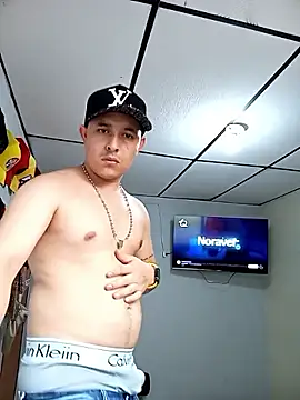 Charlotteet Paul online show from 03/07/25, 04:55