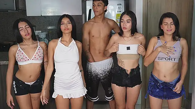 Petiteess online show from 03/19/25, 02:27