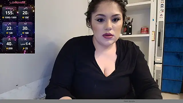 Layla- online show from 12/02/24, 06:32