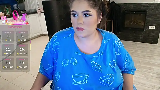 Layla- online show from 11/27/25, 11:34