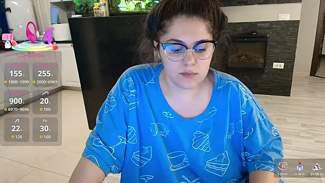 Layla- online show from 04/21/26, 09:37