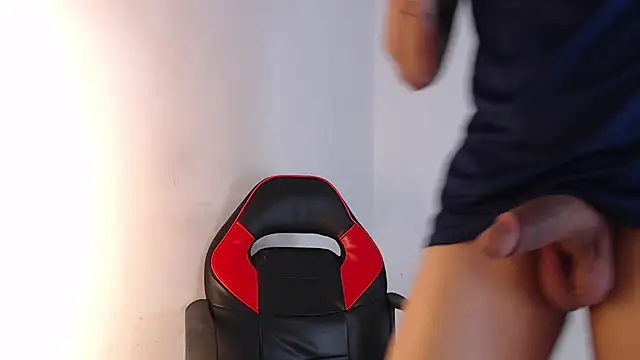 adam levis17 online show from 10/18/25, 04:04