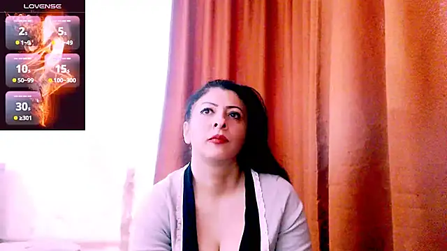 Alina eve online show from 10/22/25, 07:19