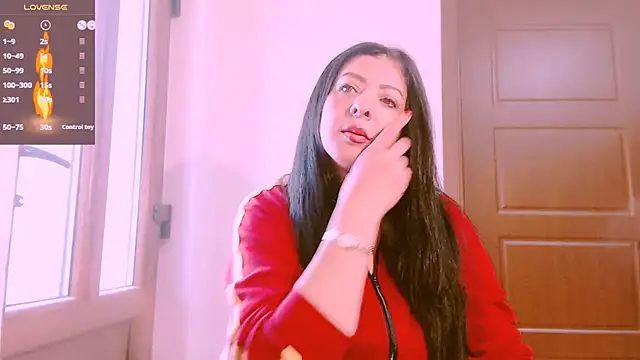 Alina eve online show from 04/20/26, 08:28