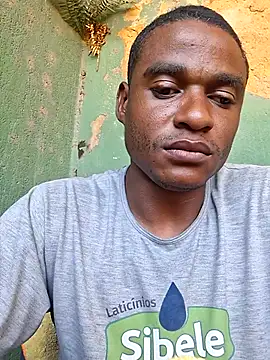 predadorr29 online show from 02/28/25, 03:04