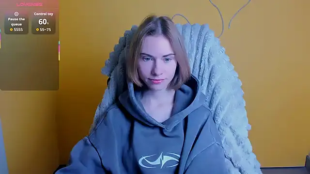 Fiona Night online show from 12/19/25, 06:20