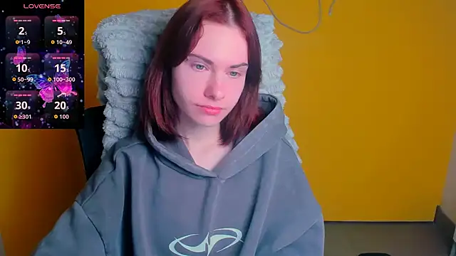 Fiona Night online show from 04/16/26, 05:08