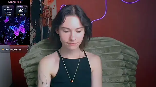 Snapshot of Fiona_Night chatting on 05/16/26, 05:23 Fiona Night online show from 05/16/26, 05:23