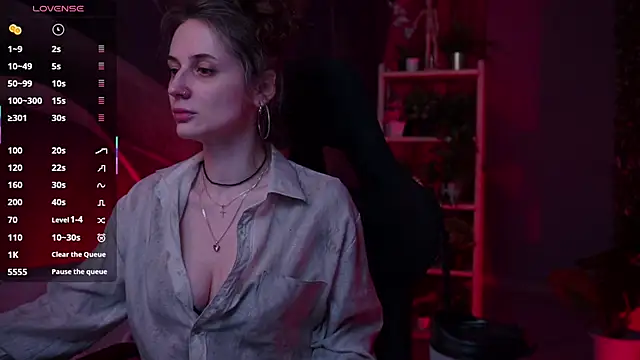 OliviaMcClean online show from 11/23/25, 11:37