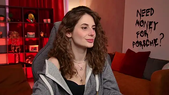 Snapshot of OliviaMcClean chatting on 06/02/26, 03:19 OliviaMcClean online show from 06/02/26, 03:19