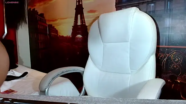 Gabi Prince online show from 10/16/25, 07:48