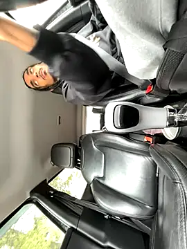 Snapshot of bigjayy1000 chatting on 10/29/25, 04:09 bigjayy1000 online show from 10/29/25, 04:09