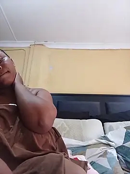 JuicyMilkyTizzy online show from 05/25/26, 11:16