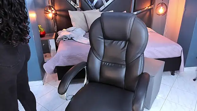 Melissa 23  online show from 11/14/25, 11:53