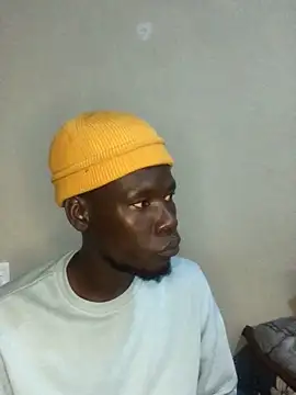 Snapshot of menzix96 chatting on 10/09/25, 04:38 menzix96 online show from 10/09/25, 04:38