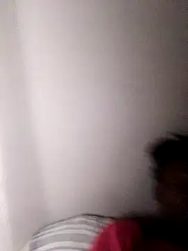 Snapshot of menzix96 chatting on 11/18/25, 12:49 menzix96 online show from 11/18/25, 12:49