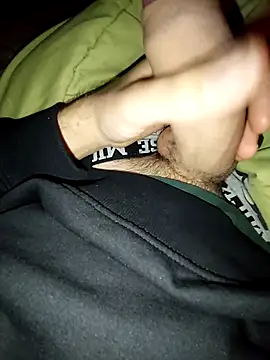 Cazzettostorto99 online show from 10/13/25, 10:32