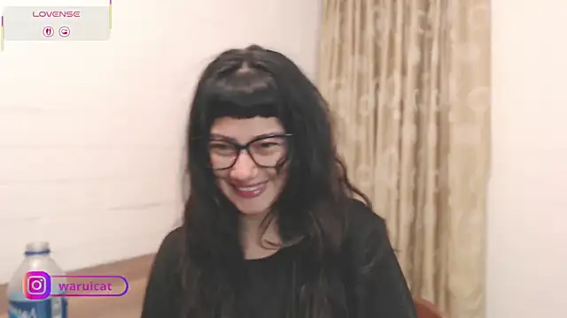 Laury uri online show from 03/06/26, 12:45