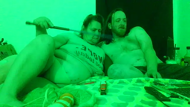 Snapshot of SpnzTnT chatting on 03/14/26, 04:18 SpnzTnT online show from 03/14/26, 04:18