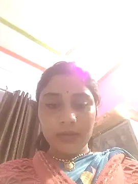 Snapshot of Beautiful_Puja chatting on 03/02/25, 01:05 Beautiful Puja online show from 03/02/25, 01:05