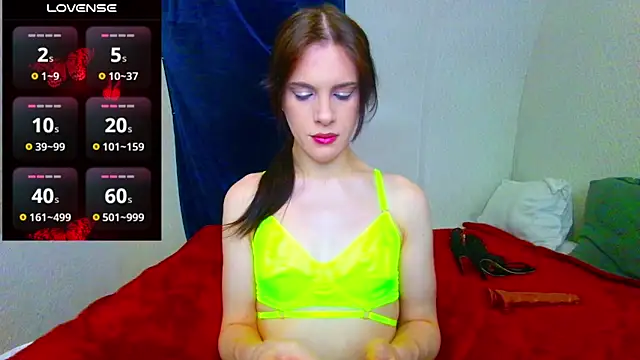 Nicole Redfields online show from 02/01/26, 06:01