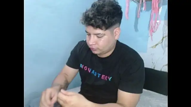 lunaxxx 69 online show from 03/20/25, 01:24