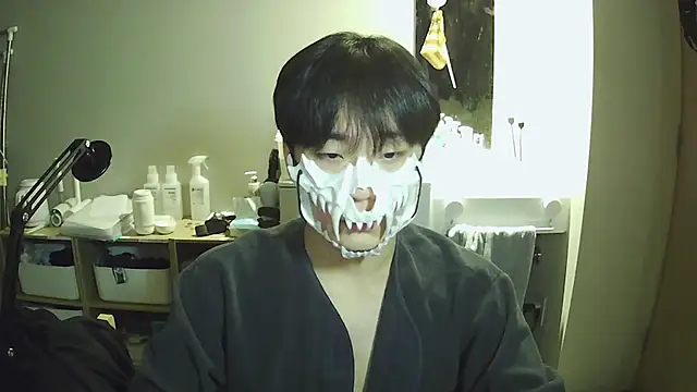 sdamvo2 online show from 12/17/25, 11:27