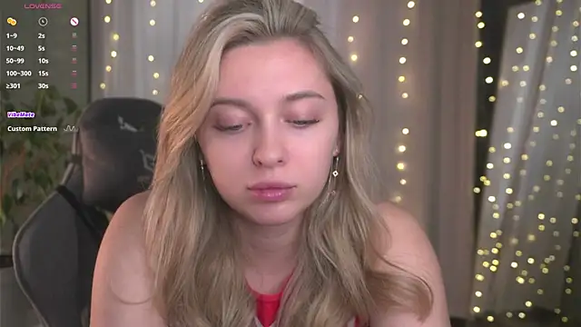 christie luv online show from 01/11/26, 01:05