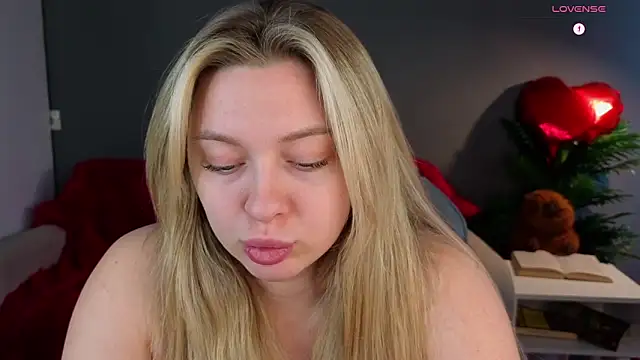 christie luv online show from 02/20/26, 11:11