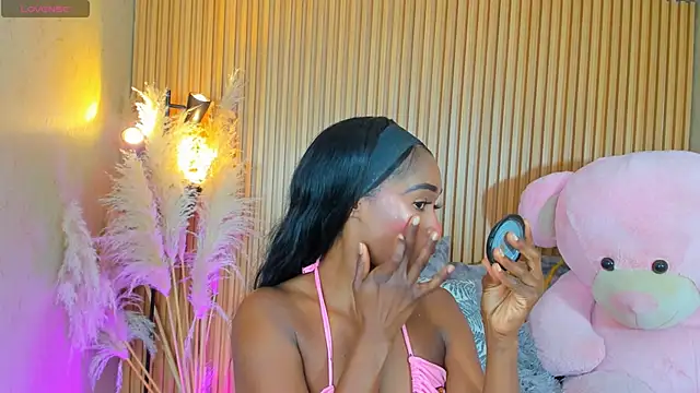 AlexiaAbbey online show from 04/16/26, 09:39