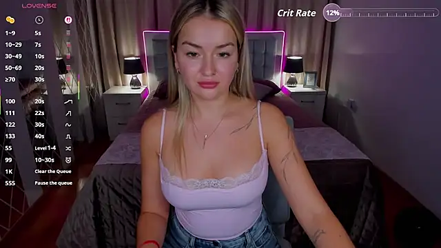 EvaGoddes online show from 11/08/25, 09:53