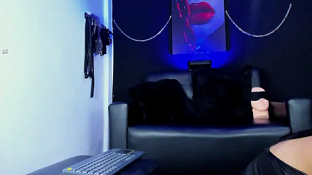 ThaleiaStone online show from 11/14/25, 02:21