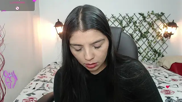 issa  nassar online show from 09/24/25, 01:47