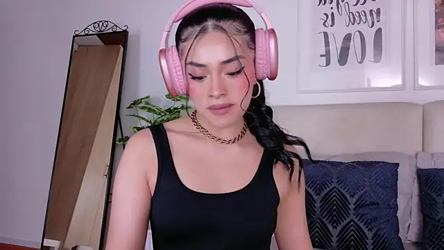 SaritaBratz online show from 03/05/26, 08:49