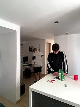 Snapshot of Miguel_bigcock chatting on 01/11/26, 09:09 Miguel bigcock online show from 01/11/26, 09:09